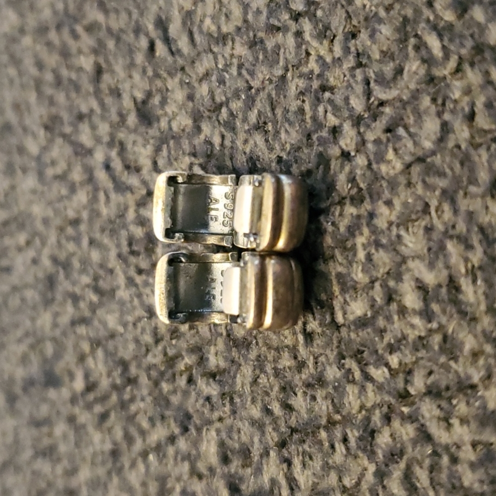 2 pandora spacers charms
